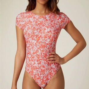 O'Neill Women's Balian Piper Ditsy Surf Short-Sleeve One Piece Swimsuit Floral